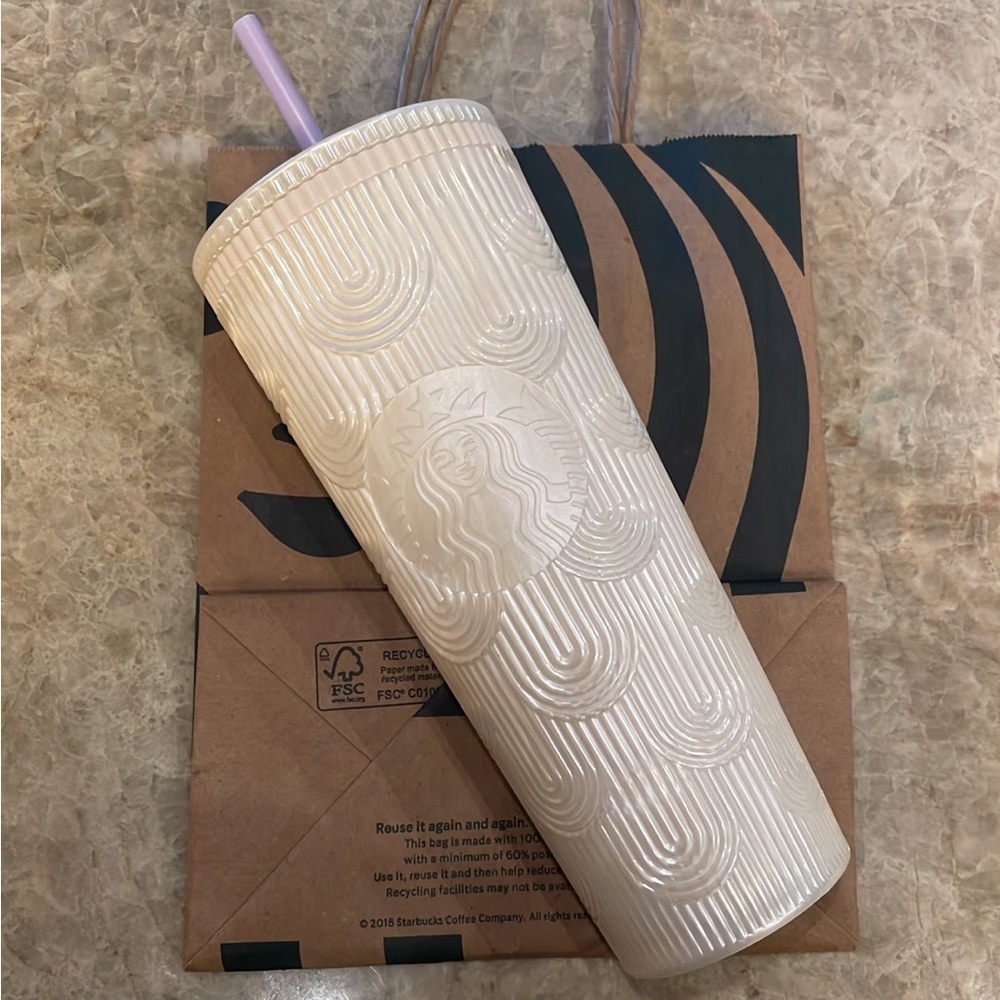 Starbucks white pearl mermaid scale venti tumbler